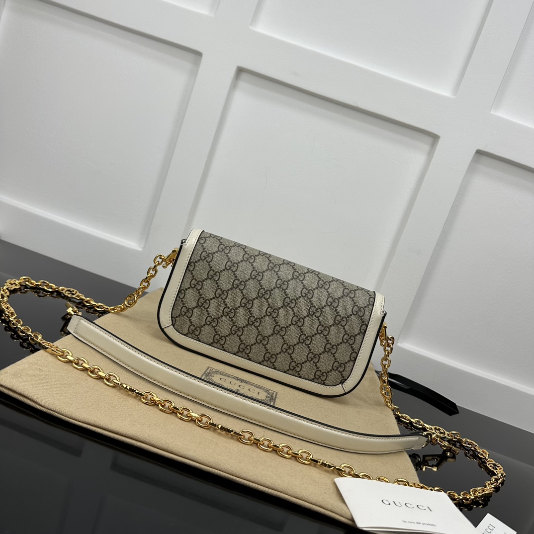 Gucci Satchel Bags